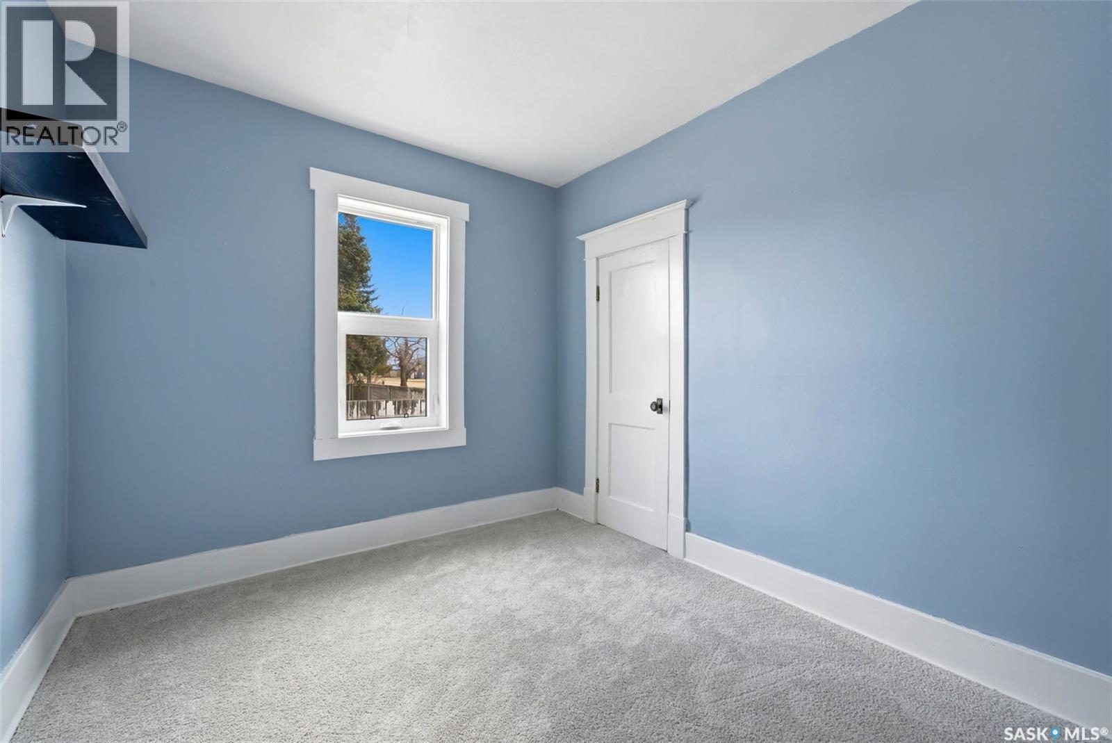 304 Main Street, Avonlea, SK - Indoor Photo Showing Other Room