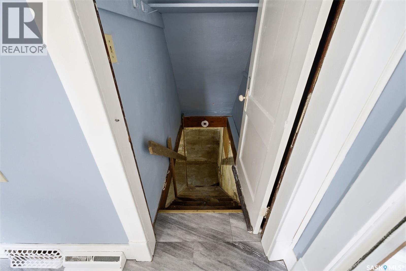 304 Main Street, Avonlea, SK - Indoor Photo Showing Other Room