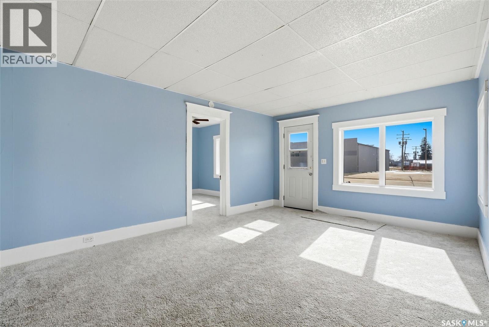 304 Main Street, Avonlea, SK - Indoor Photo Showing Other Room