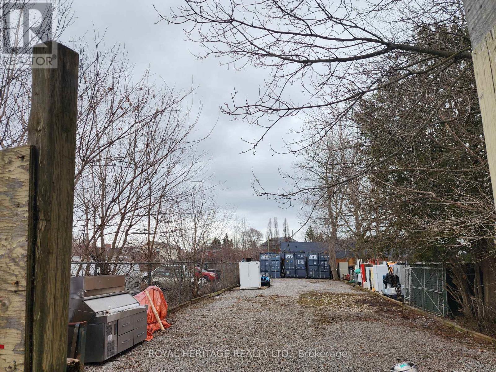 203 Valencia Road, Oshawa (Lakeview), ON