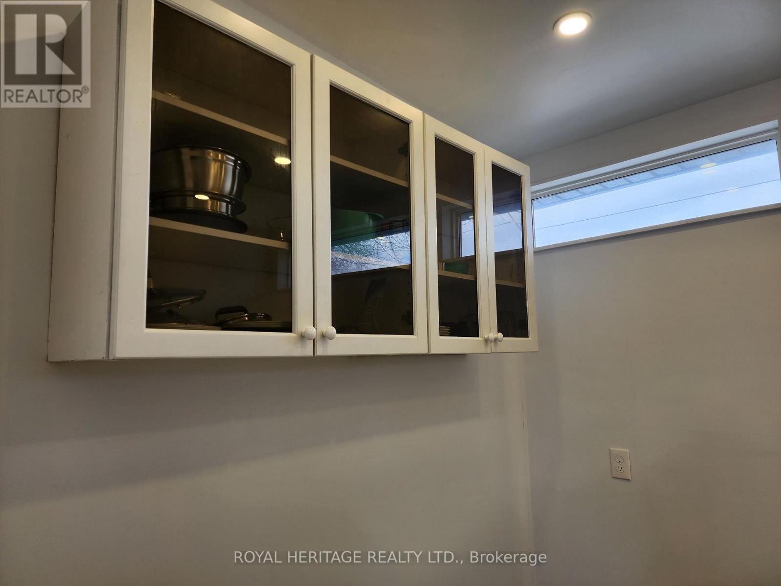 203 Valencia Road, Oshawa (Lakeview), ON