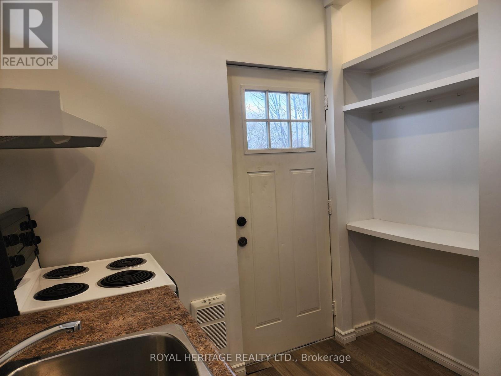 203 Valencia Road, Oshawa (Lakeview), ON