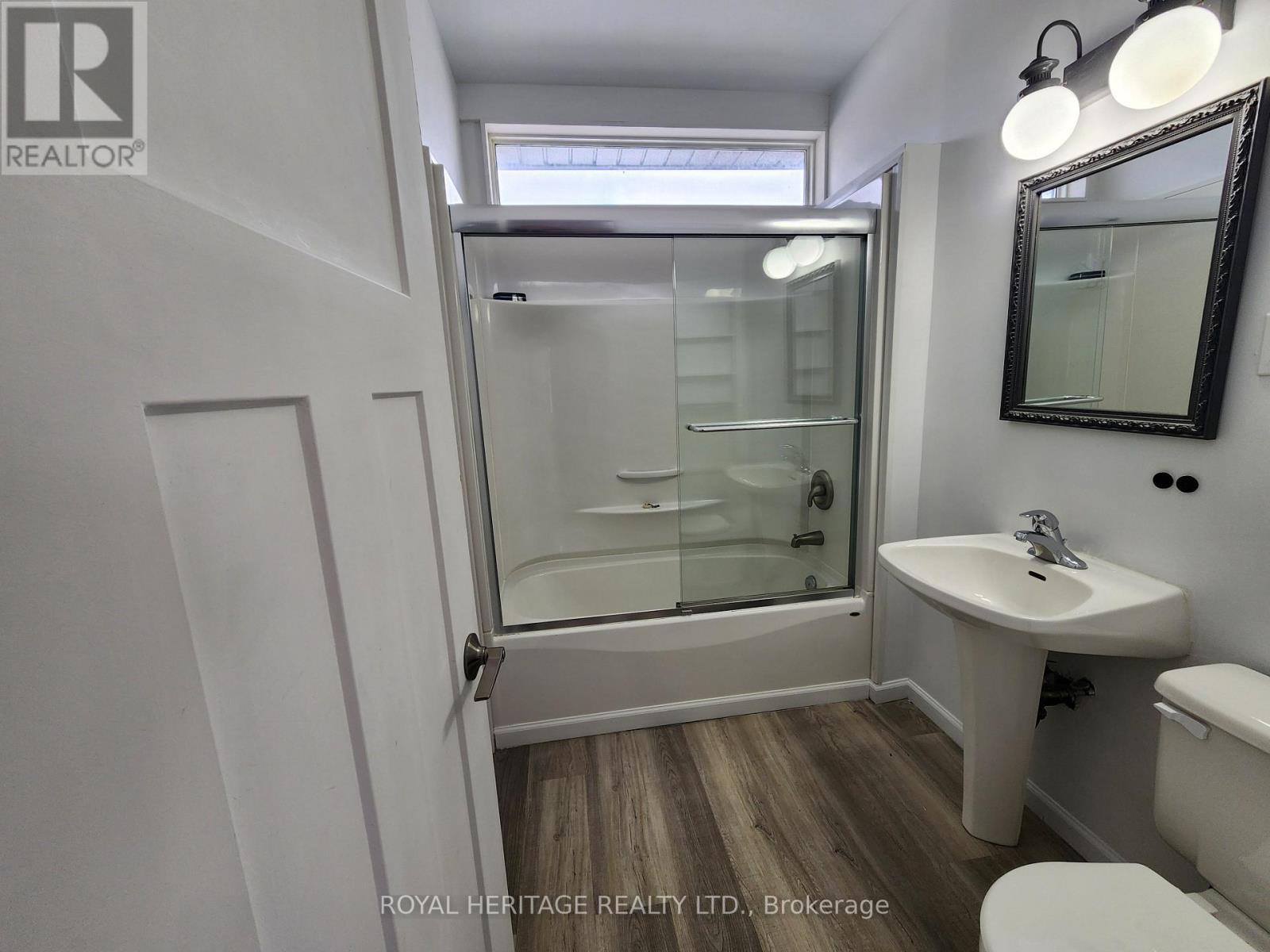 203 Valencia Road, Oshawa (Lakeview), ON