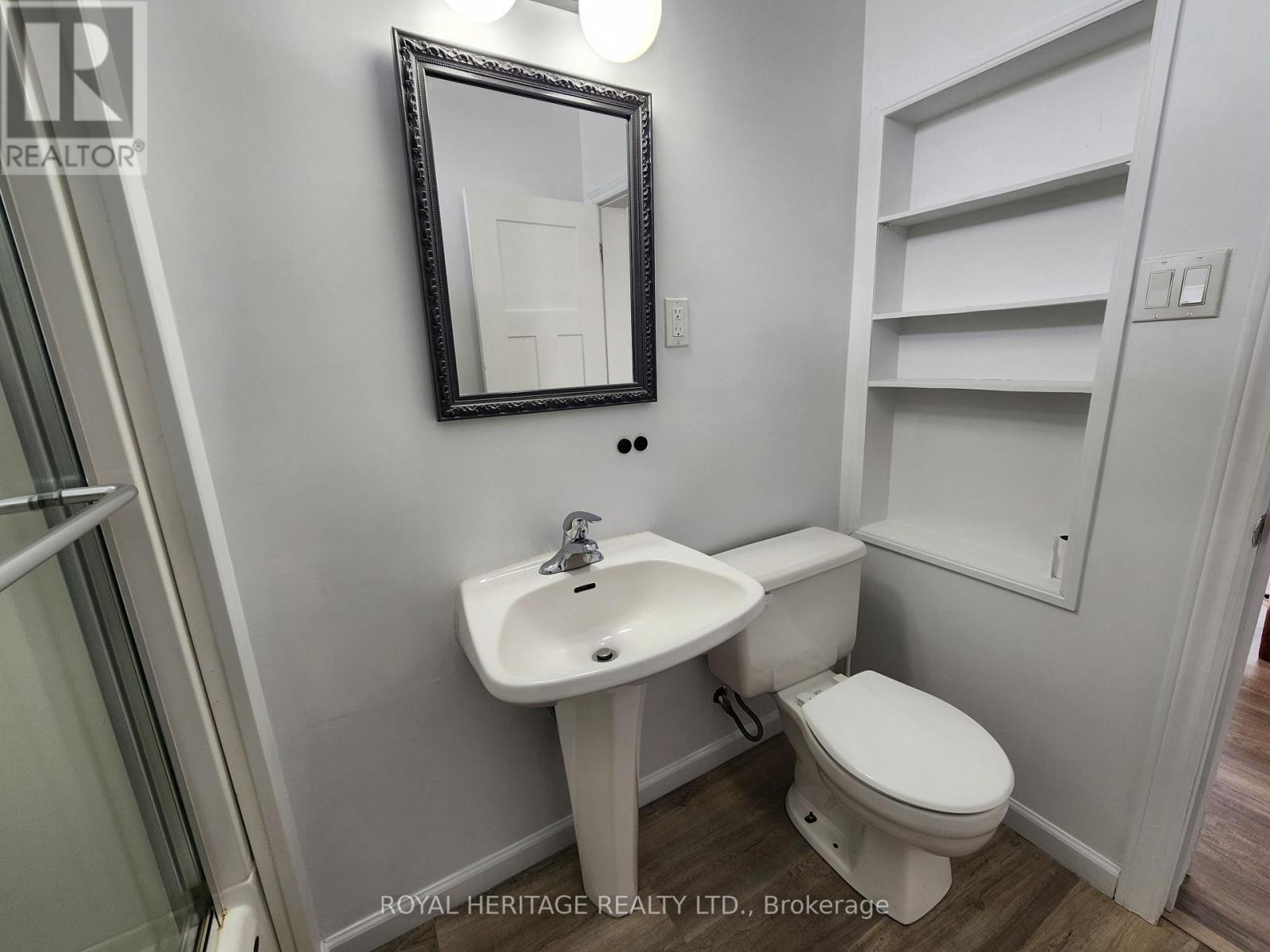 203 Valencia Road, Oshawa (Lakeview), ON