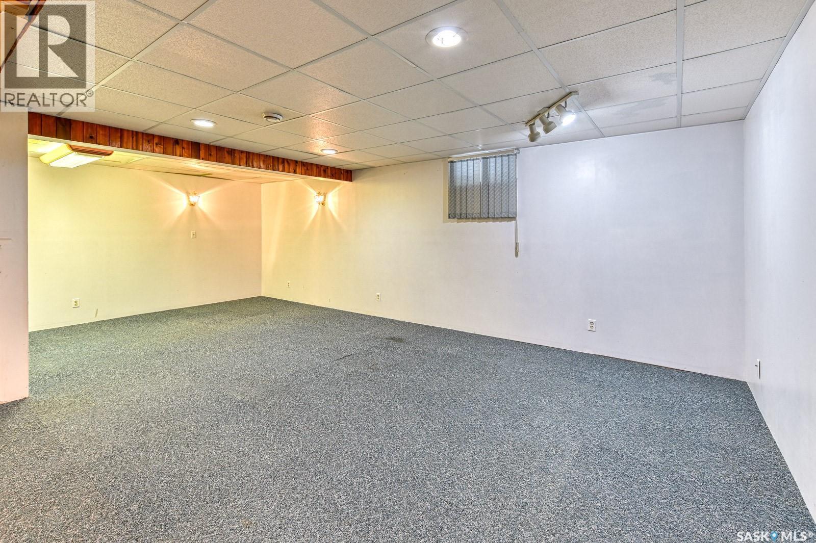 2659 Lacombe Crescent E, Regina, SK