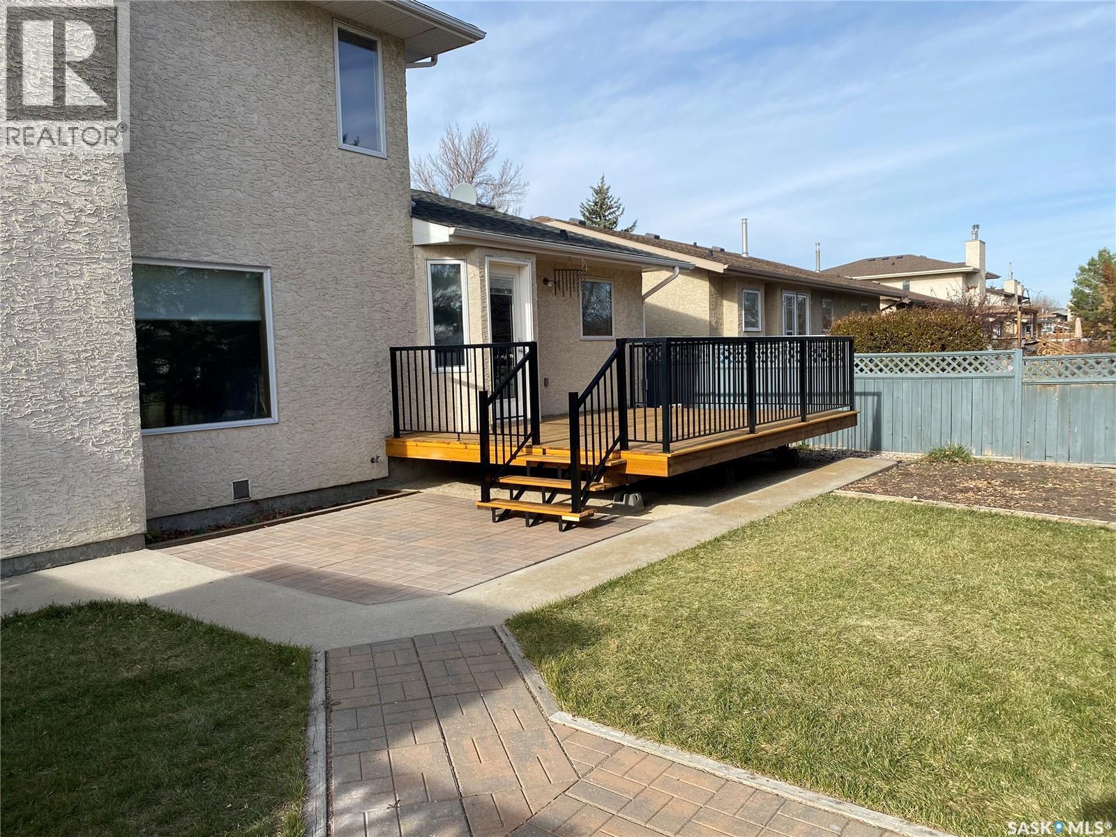 2659 Lacombe Crescent E, Regina, SK