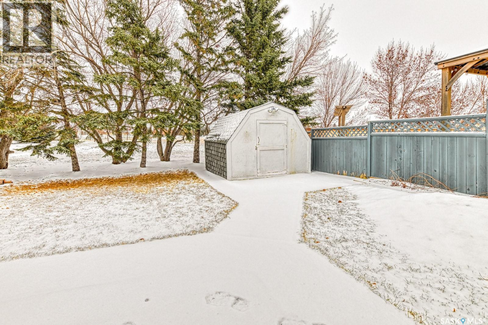 2659 Lacombe Crescent E, Regina, SK