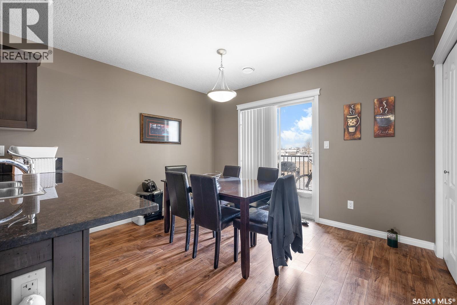 411 3826 Dewdney Avenue E, Regina, SK - Indoor Photo Showing Dining Room