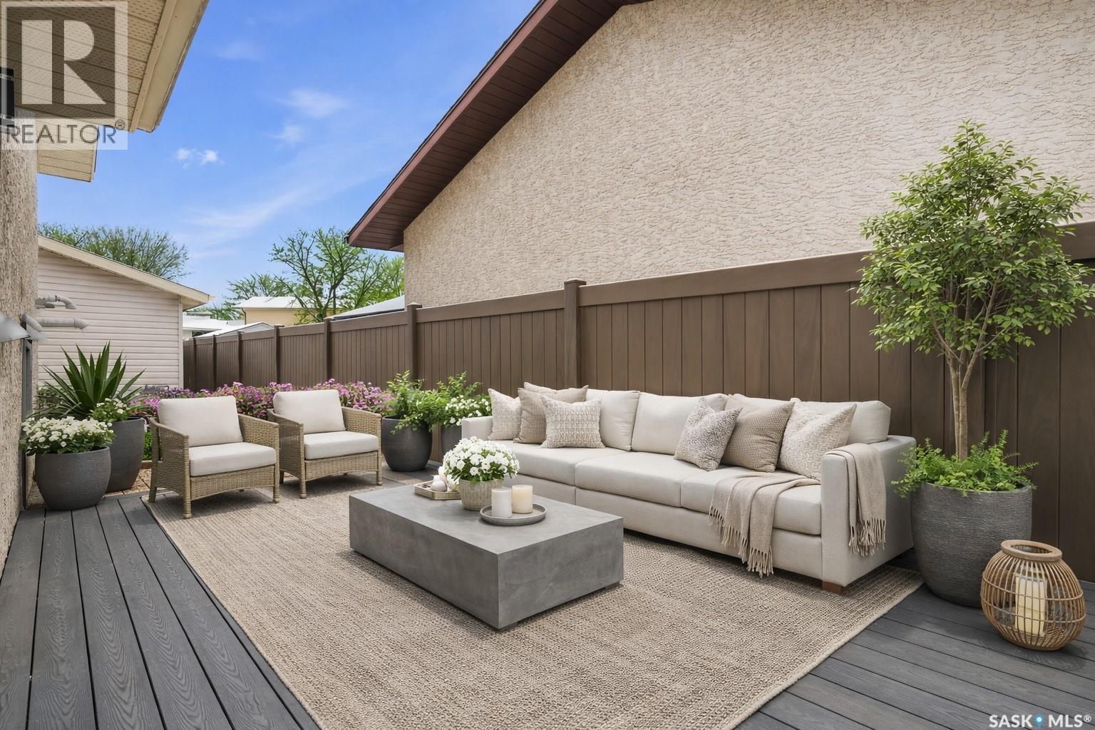 31 Newstead Avenue, Regina, SK - Outdoor With Deck Patio Veranda With Exterior