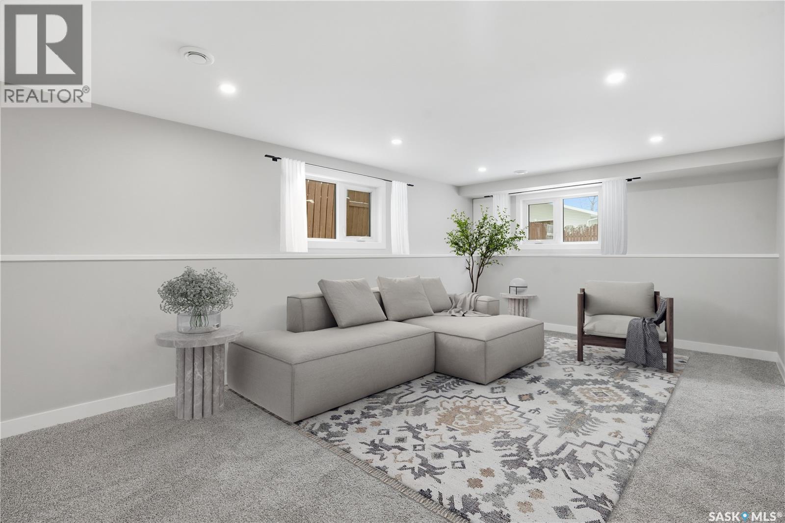 31 Newstead Avenue, Regina, SK - Indoor