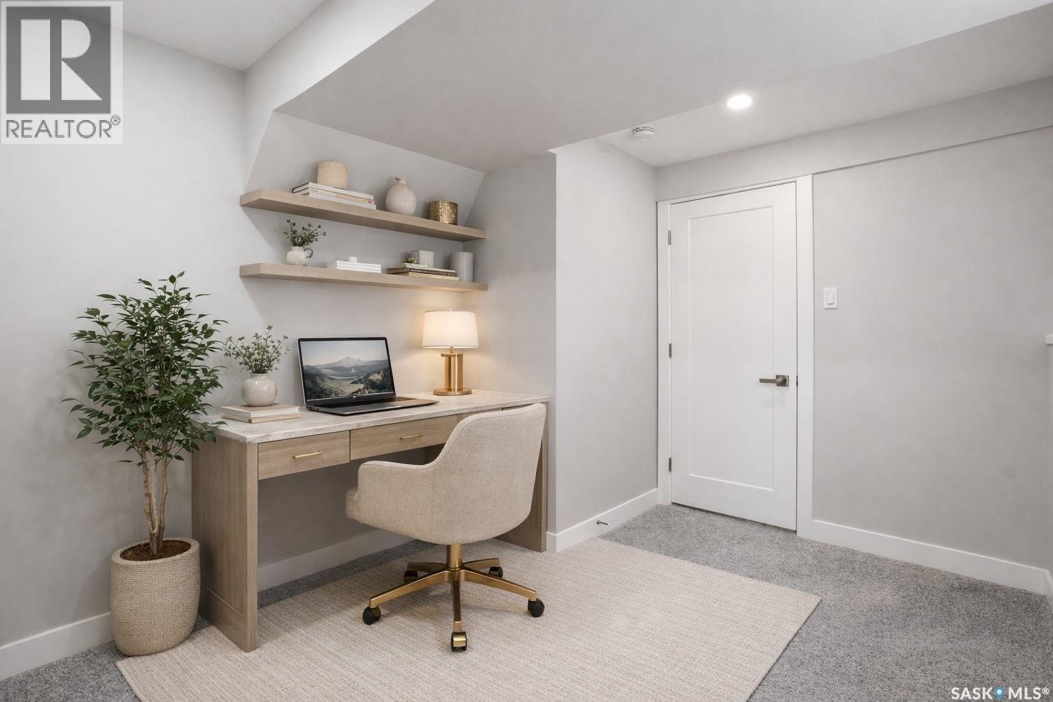 31 Newstead Avenue, Regina, SK - Indoor Photo Showing Office