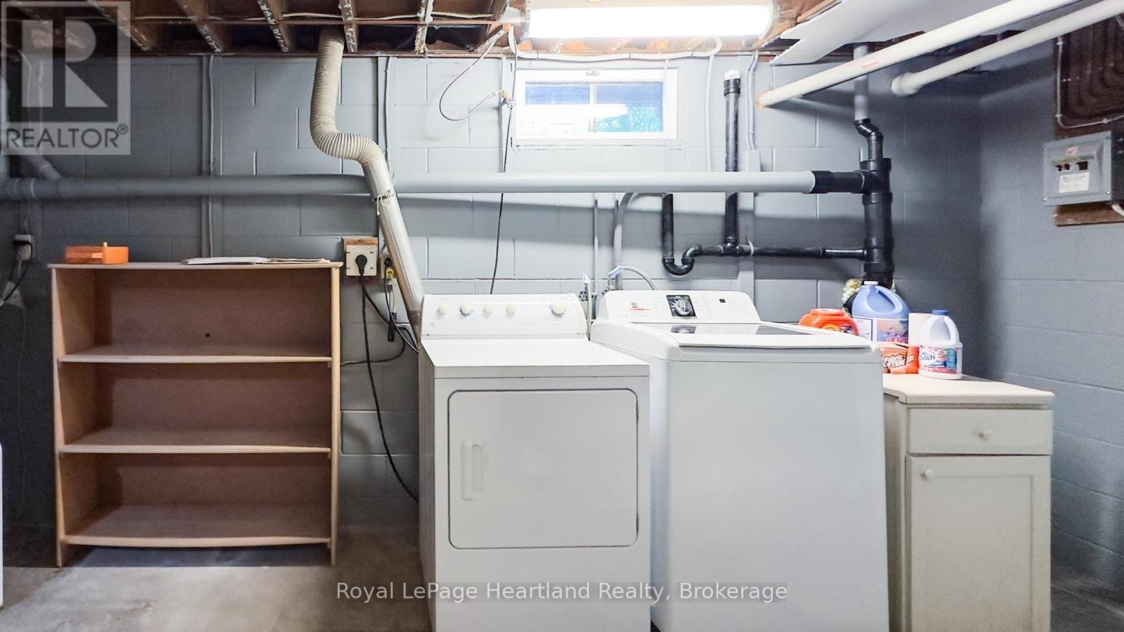 10 Bissett Court, Goderich (Goderich (Town)), ON - Indoor Photo Showing Laundry Room