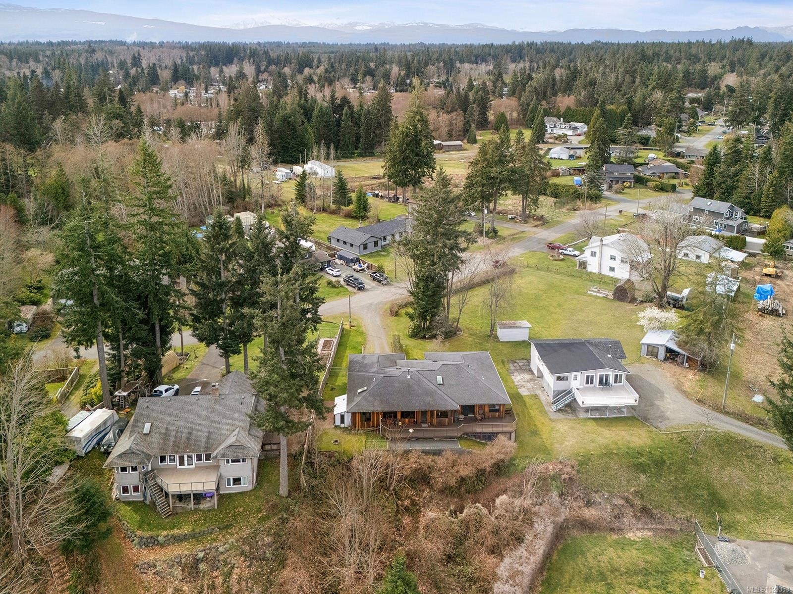 3882 Wavecrest Rd, Campbell River, BC