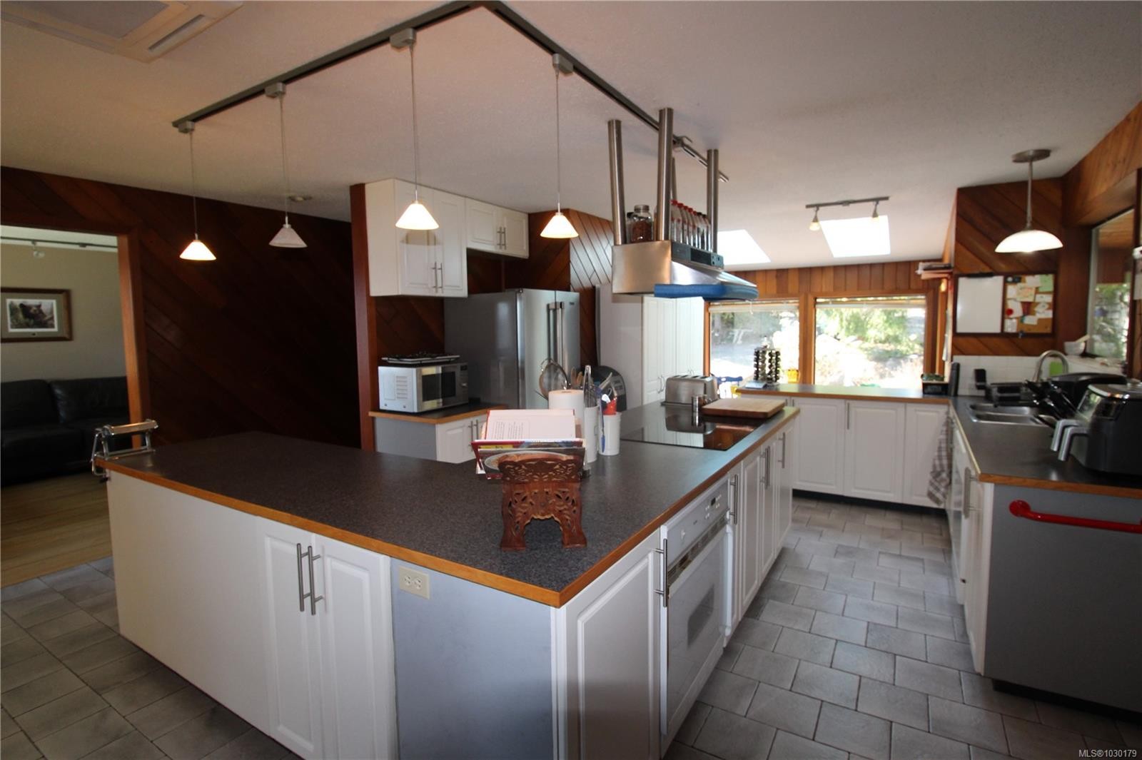 5904 Garvin Rd, Union Bay, BC
