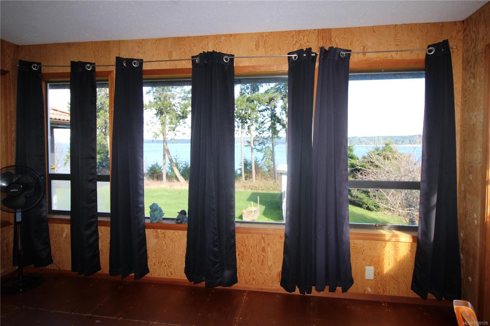 5904 Garvin Rd, Union Bay, BC