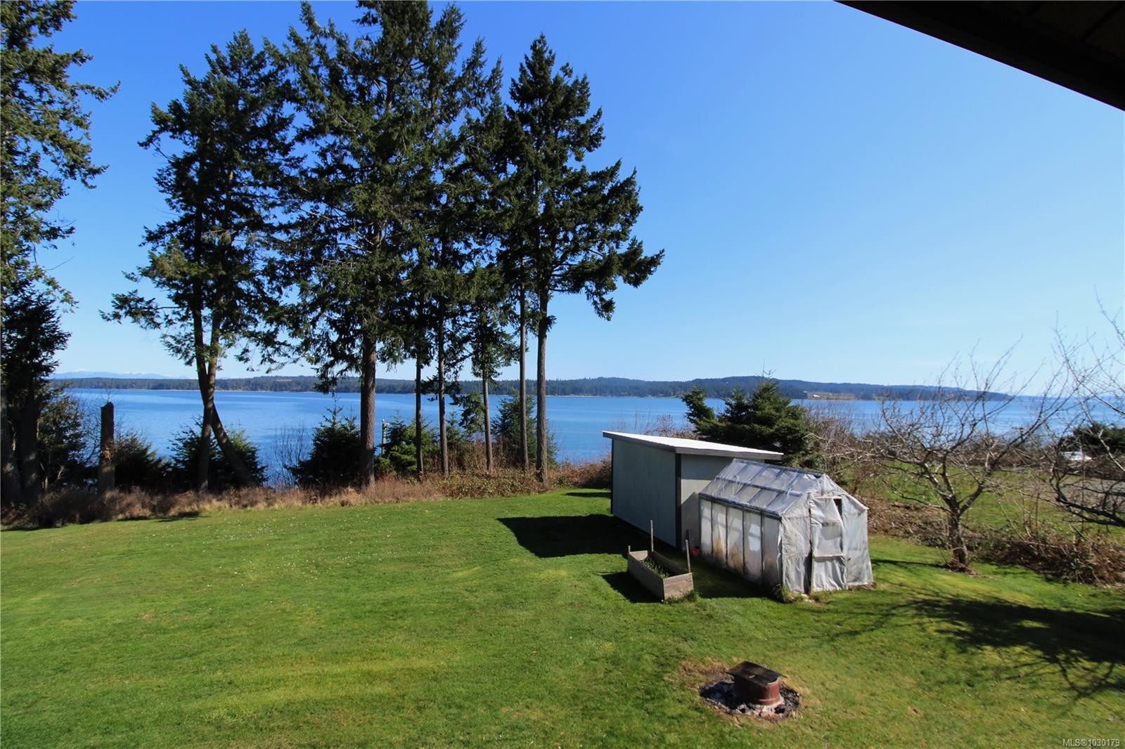 5904 Garvin Rd, Union Bay, BC