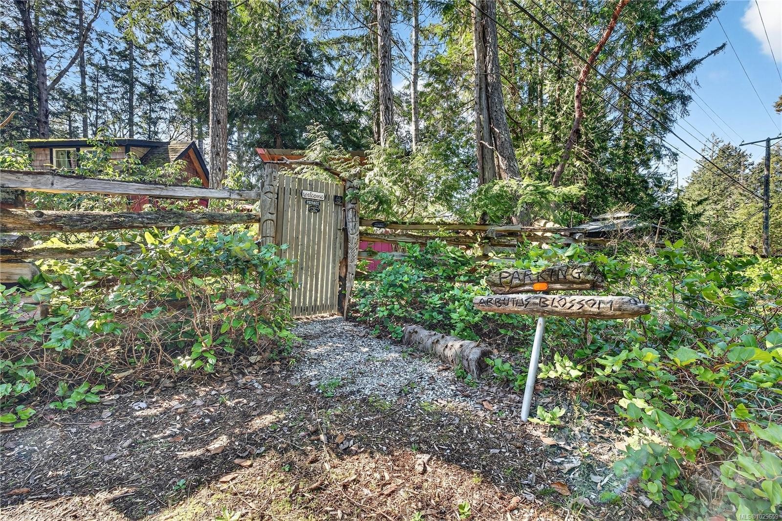 2470 North End Rd, Salt Spring, BC