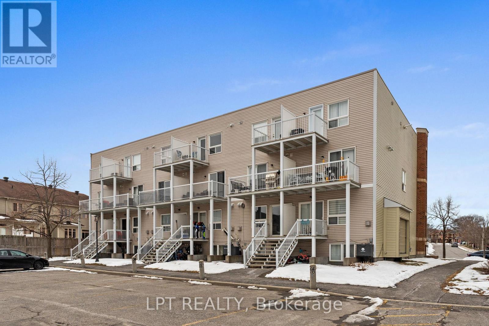 902 Longfields Drive, Ottawa, ON - Outdoor With Balcony With Facade