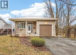 50 WELLINGTON Avenue Ingersoll, ON N5C 1C3