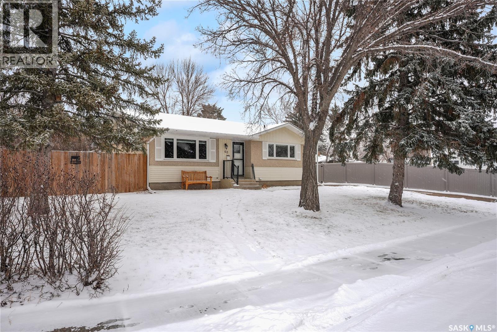 60 Empress Drive, Regina, SK - Outdoor