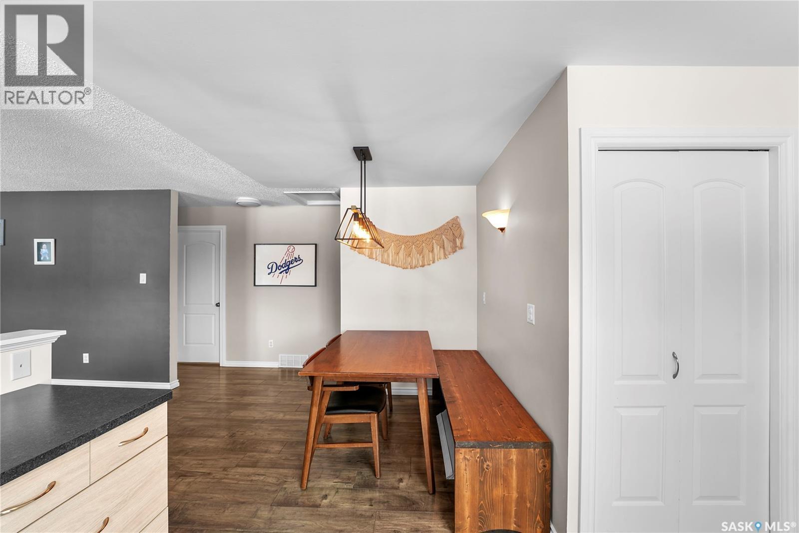 60 Empress Drive, Regina, SK - Indoor