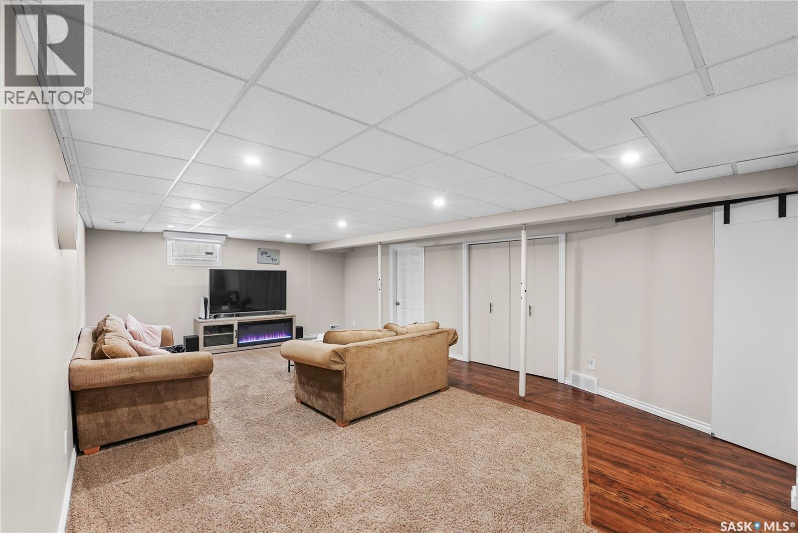 60 Empress Drive, Regina, SK - Indoor Photo Showing Basement