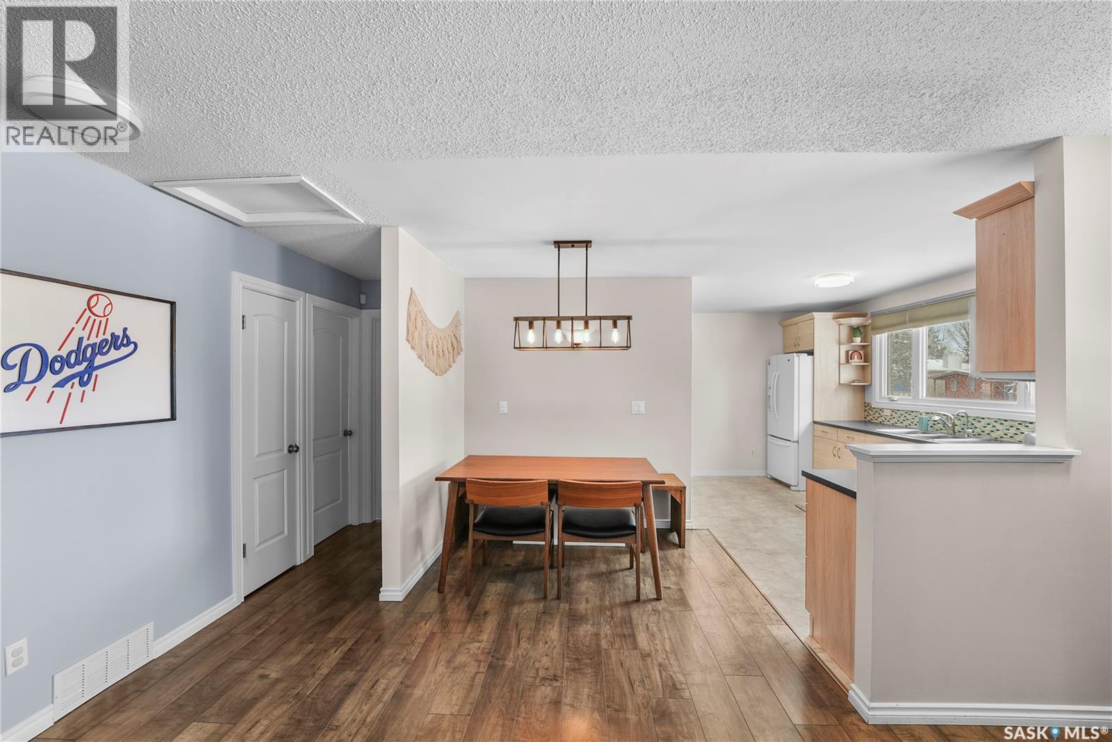 60 Empress Drive, Regina, SK - Indoor