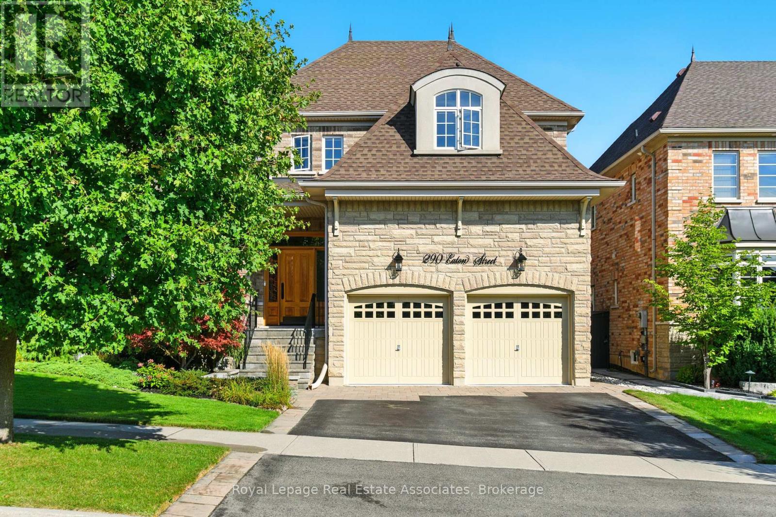 290 Eaton Street, Halton Hills, ON - Outdoor