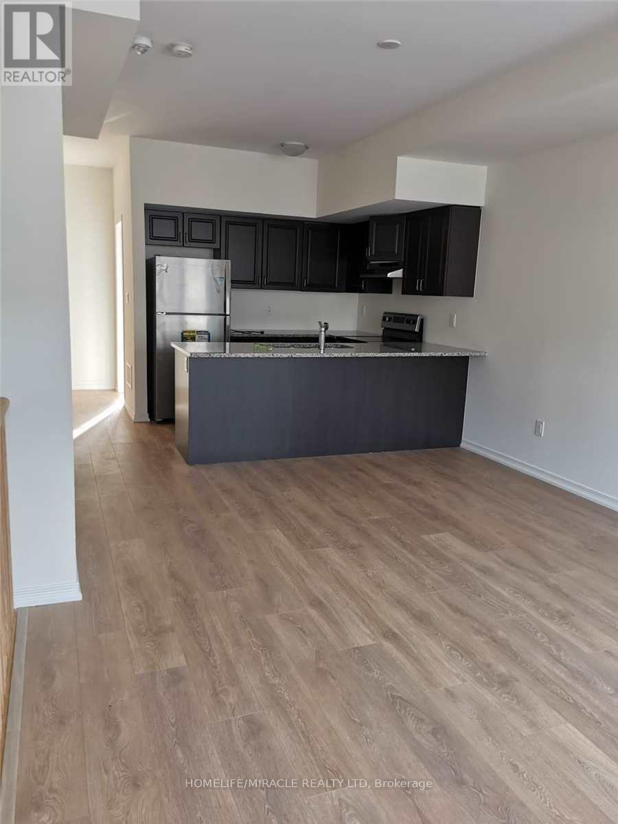 2565 Mojave Path, Oshawa, ON - Indoor Photo Showing Kitchen