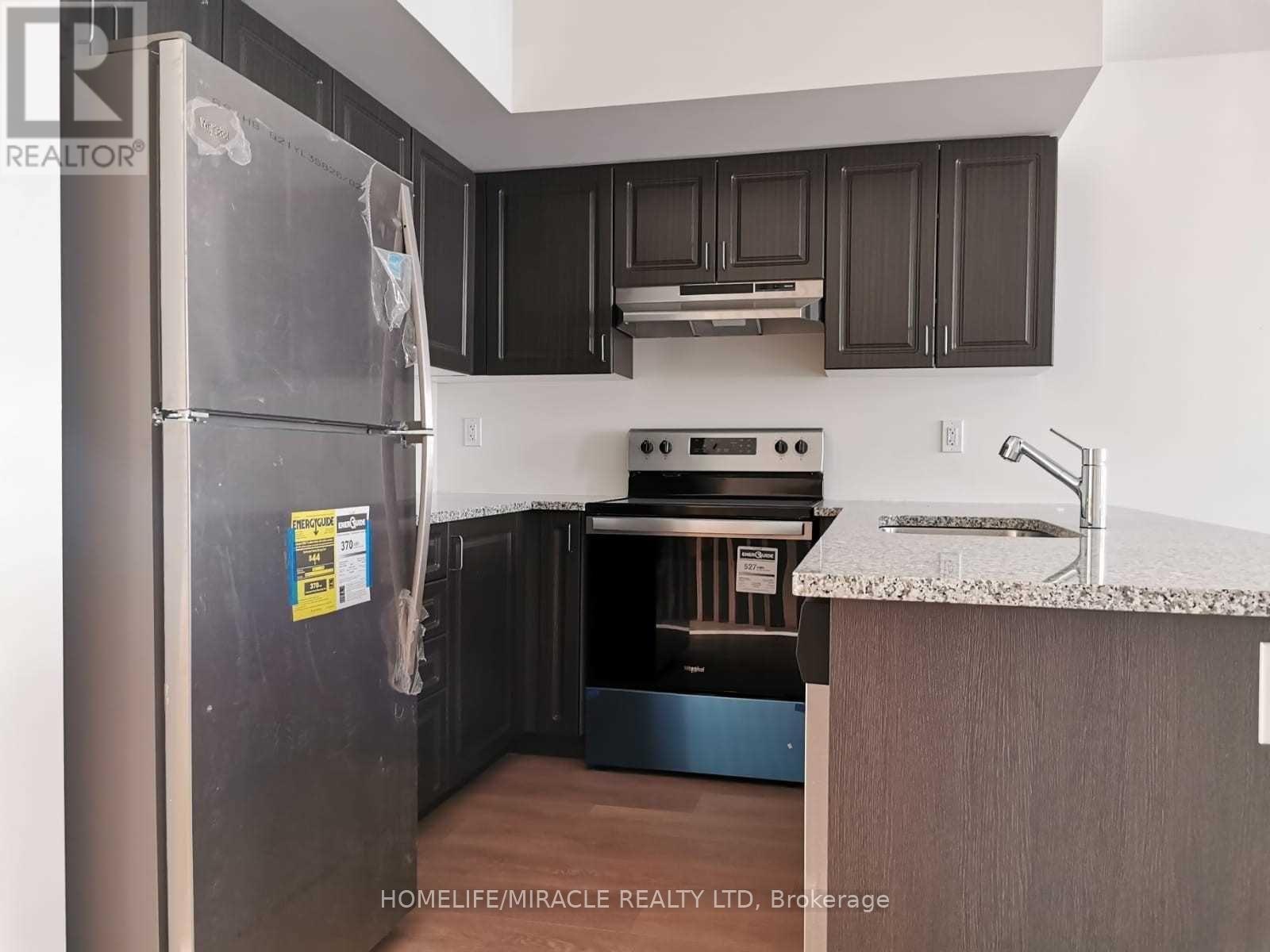 2565 Mojave Path, Oshawa, ON - Indoor Photo Showing Kitchen