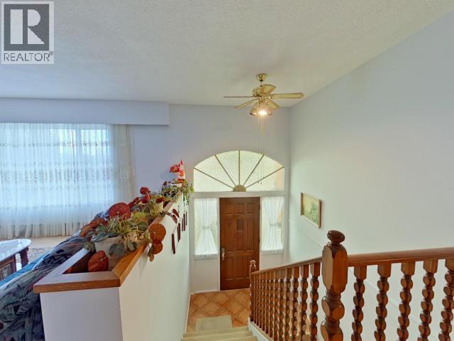 3284 Cariboo Ave, Powell River, BC - Indoor Photo Showing Other Room