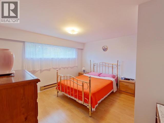 3284 Cariboo Ave, Powell River, BC - Indoor Photo Showing Bedroom