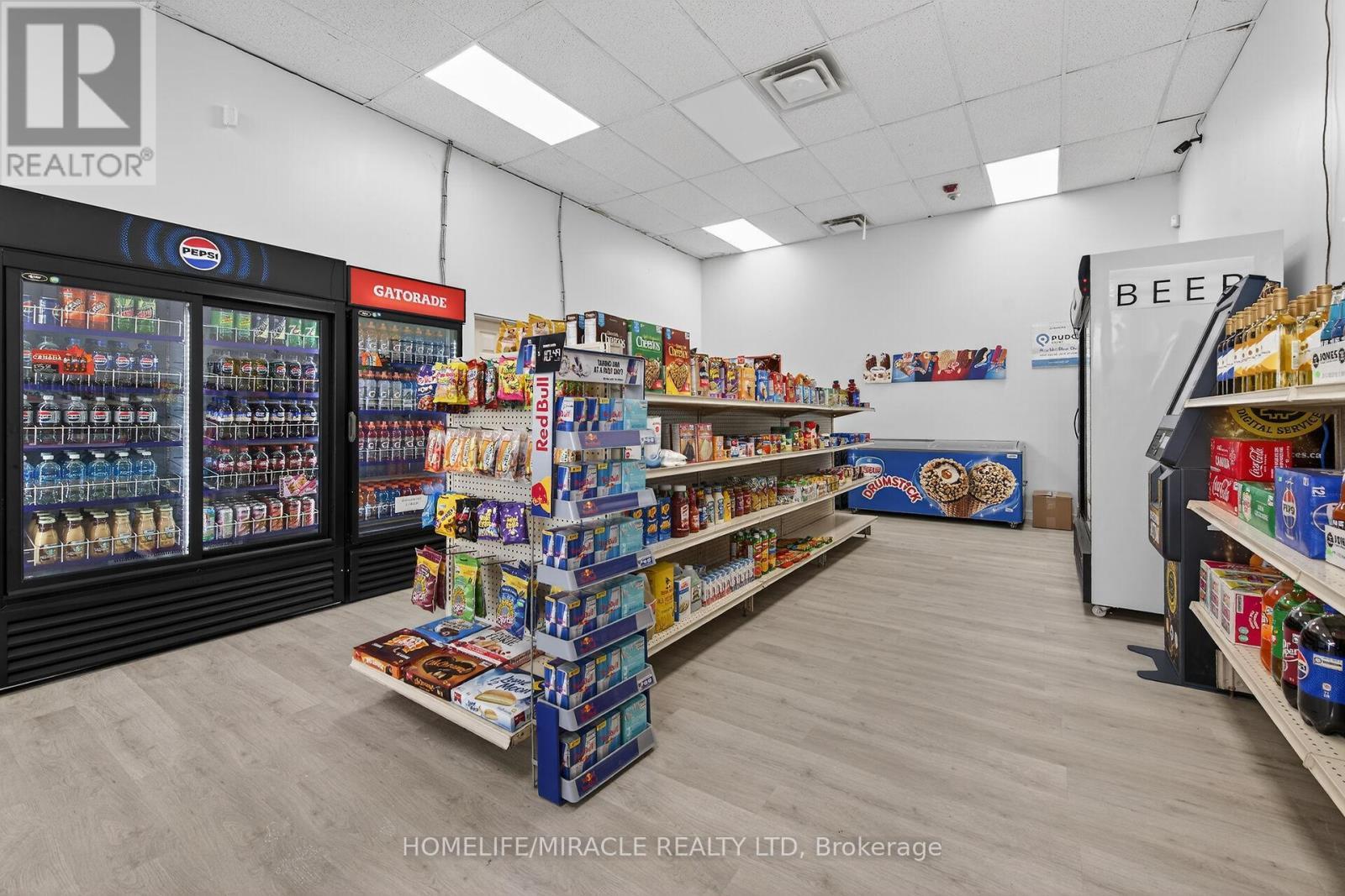 1051 Upper James Street, Hamilton, ON