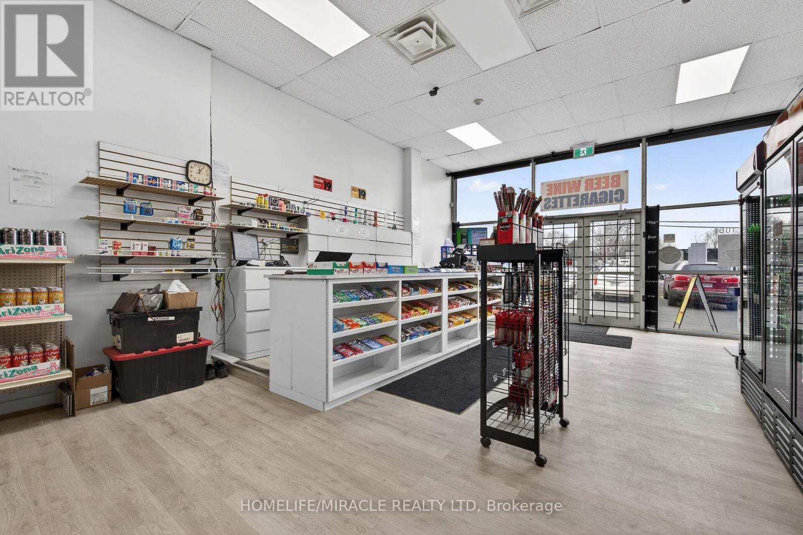 1051 Upper James Street, Hamilton, ON
