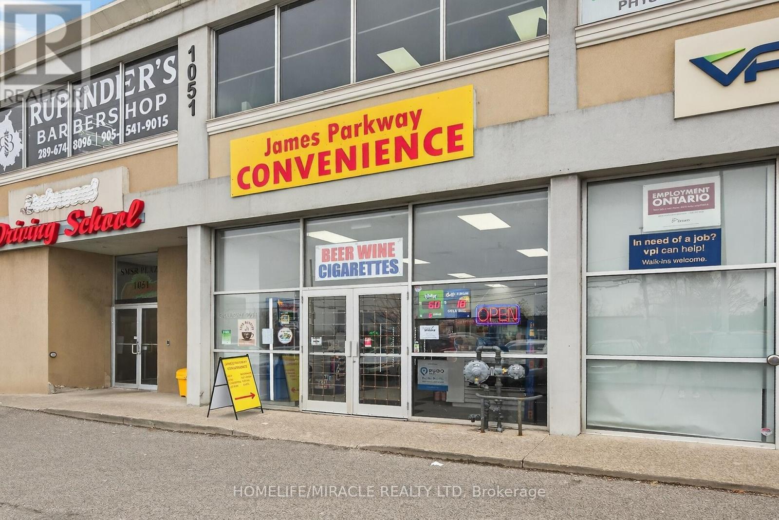 1051 Upper James Street, Hamilton, ON