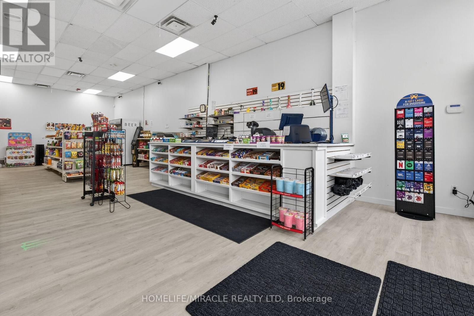 1051 Upper James Street, Hamilton, ON