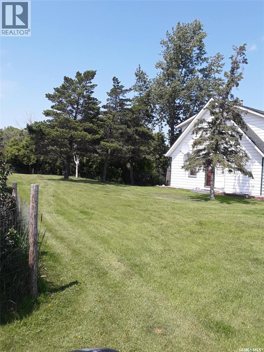 Nw1 34-24-W2, Usborne Rm No. 310, SK - Outdoor With View