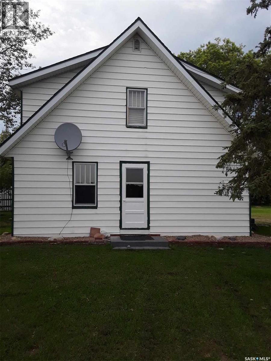 Nw1 34-24-W2, Usborne Rm No. 310, SK - Outdoor