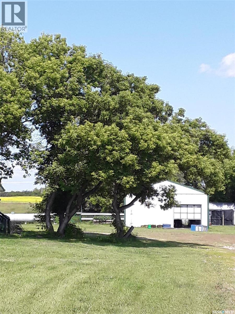 Nw1 34-24-W2, Usborne Rm No. 310, SK - Outdoor With View