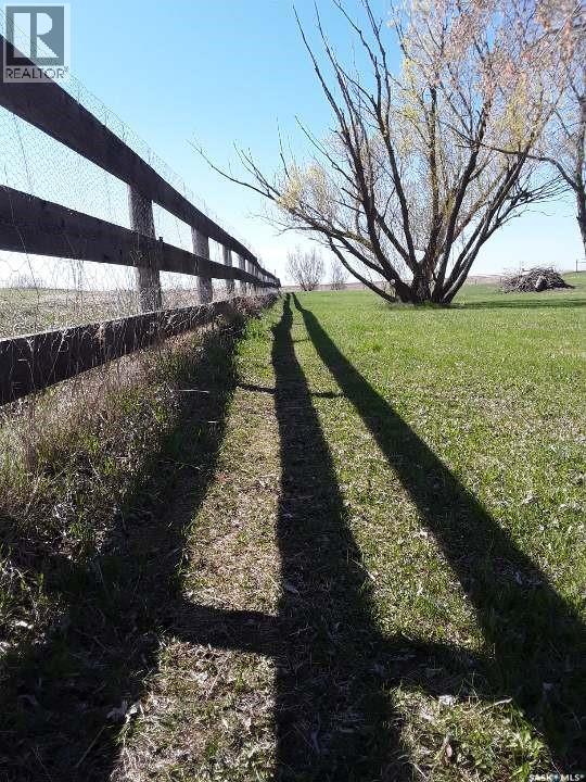 Nw1 34-24-W2, Usborne Rm No. 310, SK - Outdoor