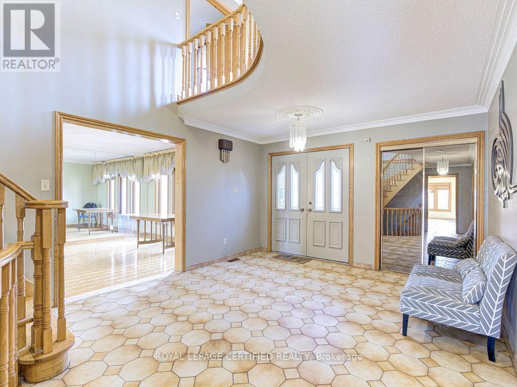 4261 Capilano Court, Mississauga, ON - Indoor Photo Showing Other Room