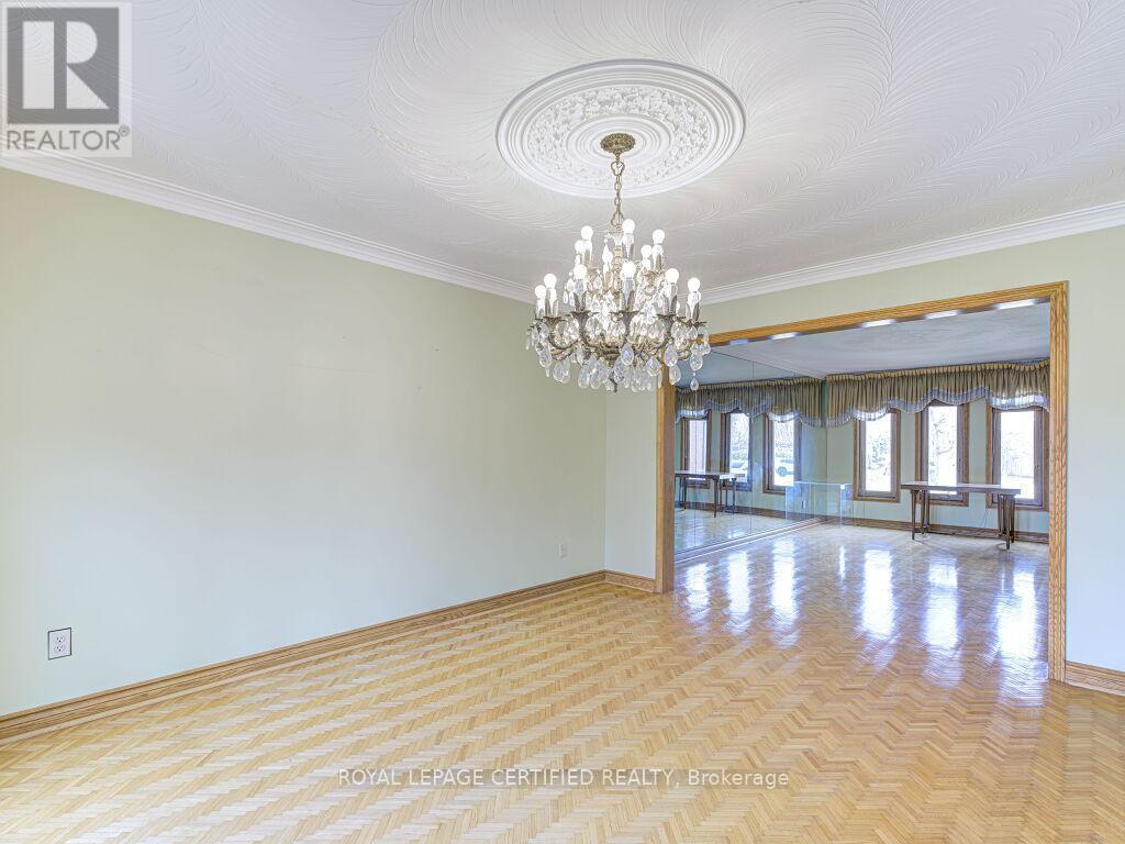 4261 Capilano Court, Mississauga, ON - Indoor Photo Showing Other Room