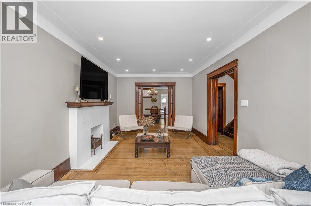 77 Proctor Boulevard, Hamilton, ON - Indoor Photo Showing Living Room With Fireplace