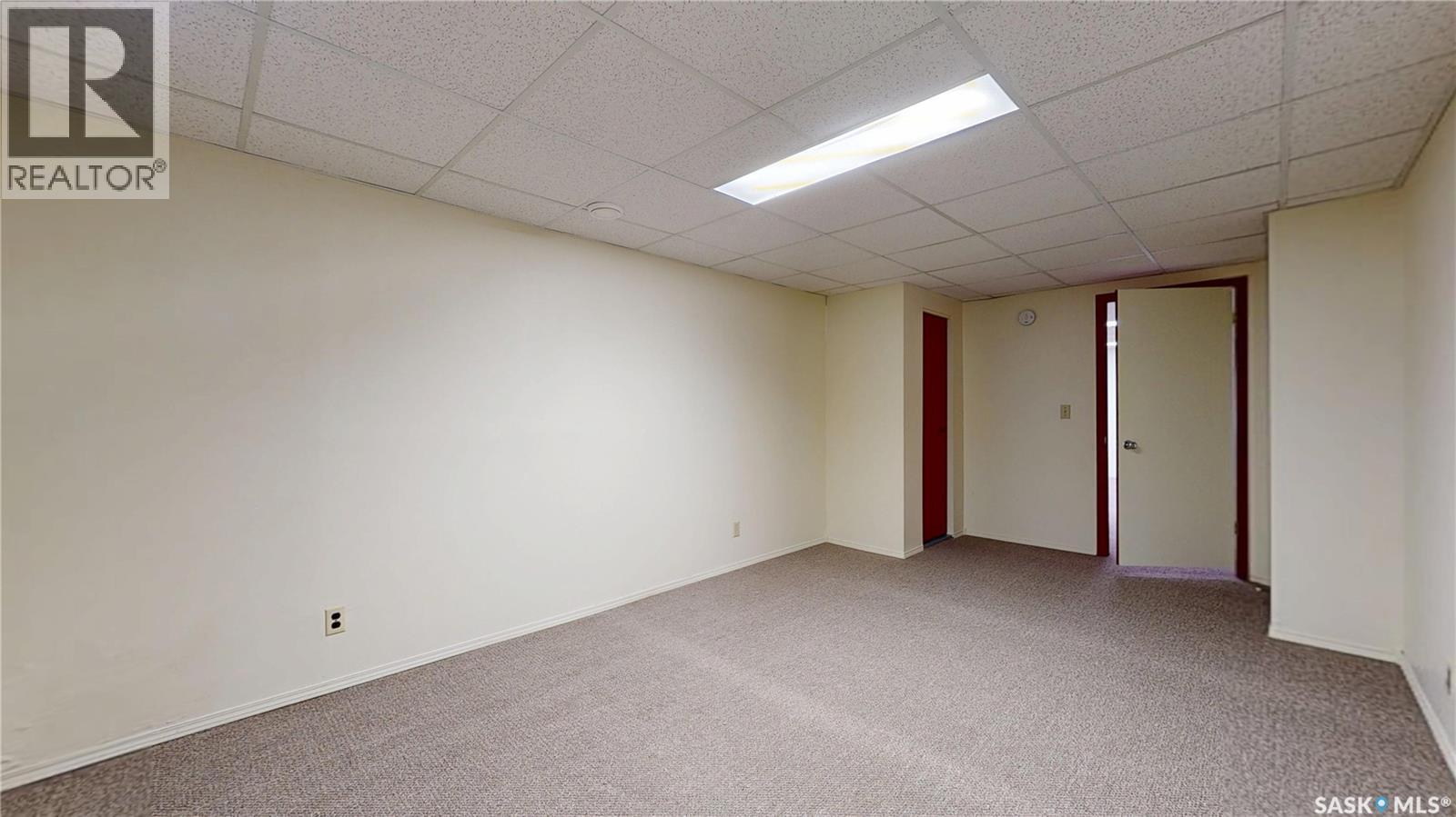 28 Matheson Crescent, Regina, SK - Indoor