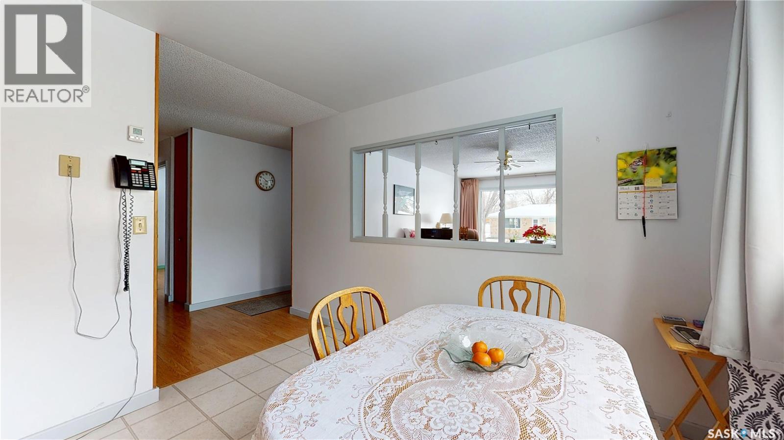 28 Matheson Crescent, Regina, SK - Indoor Photo Showing Dining Room
