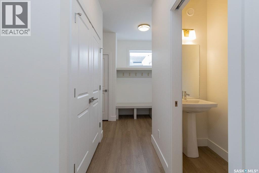 150 Mazurek Crescent, Saskatoon, SK - Indoor Photo Showing Other Room