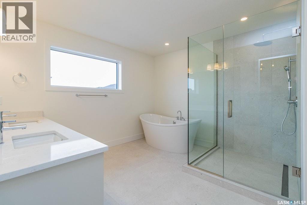 150 Mazurek Crescent, Saskatoon, SK - Indoor Photo Showing Bathroom