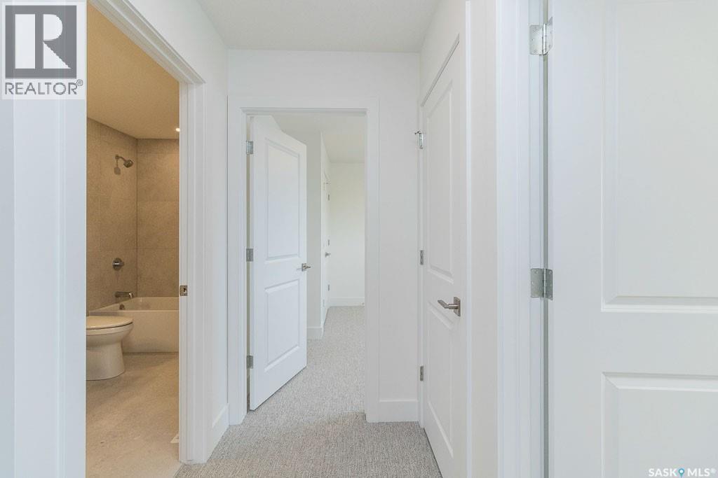 150 Mazurek Crescent, Saskatoon, SK - Indoor Photo Showing Other Room