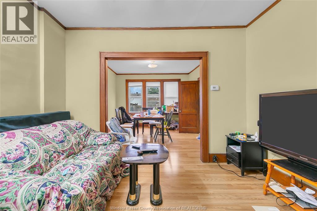 69 Shepherd, Windsor, ON - Indoor