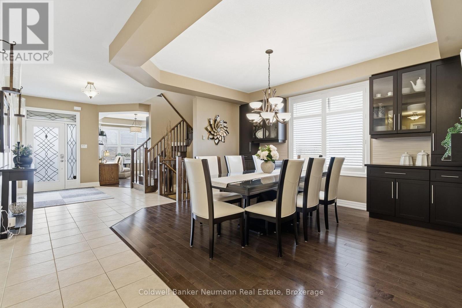 356 Falling Green Crescent, Kitchener, ON - Indoor Photo Showing Dining Room